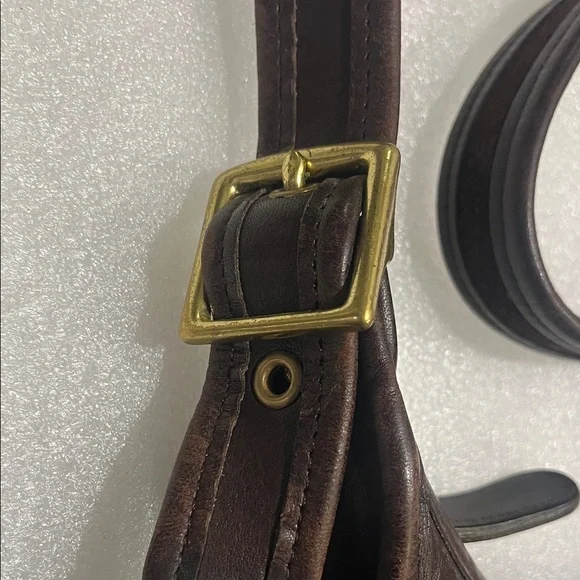 Vintage 90s Coach 9927 Willis Black Leather Crossbody Shoulder Bag Purse - Picture 4 of 5